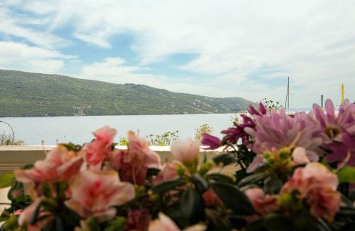 Zelenika Apartment | Beach Front Apartment