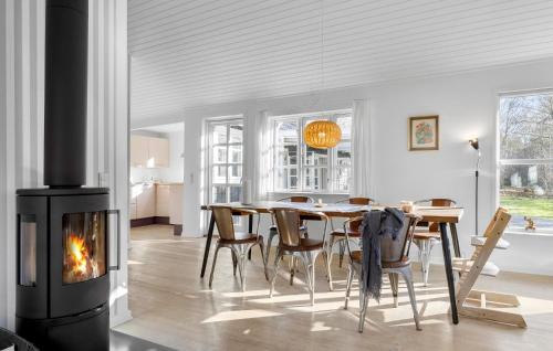 Bogense House | Beach Front Home In Bogense With Wifi