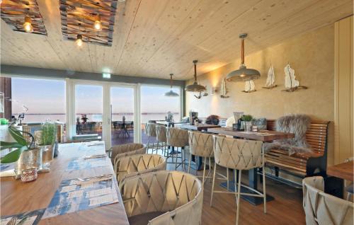 Lembruch House | Beach Front Home In Lembruchdümmer See