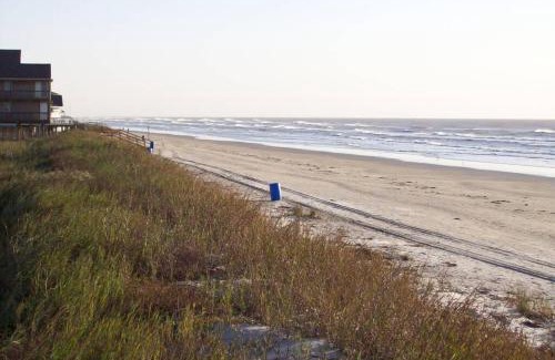 Galveston House | Beach Front on West Beach