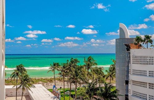Mid Beach Apartment | Beach Front Studio