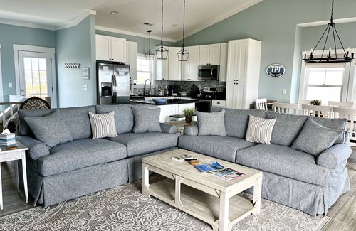 Sneads Ferry House | Beach Front!, New 4 Bedroom, 3 Bathroom Home with Vista Beach Views & ICW Views