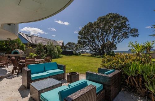 Pauanui House | Beach Haven Bonanza - Pauanui Holiday Home