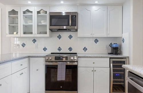 Vero Beach House | Beach House in exclusive gated Community- 4 bedroom POOL, 1st floor Bedroom/Bat