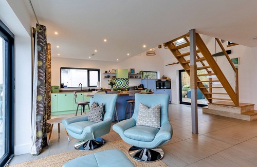 Castallack House | Beach House in Mousehole with Stunning Sea Views