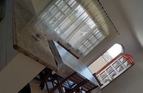 Centro House | Beach house in the city center in Caraguatatuba. 5 minutes walk to the beach π
