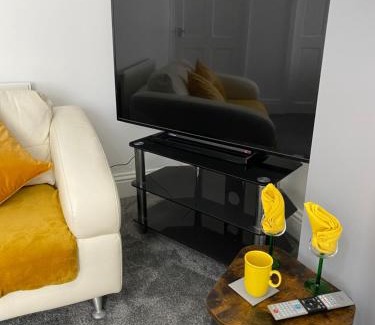 Westoe Apartment | Beach House-New Day Properties