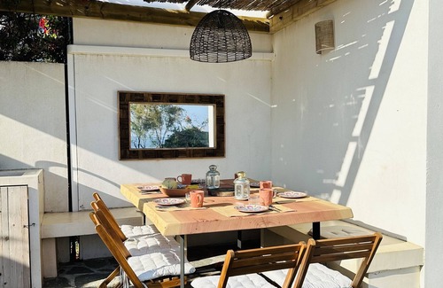 Marine de Saint Ambroggio House | Beach house on the water. Marine de Sant ambroggio