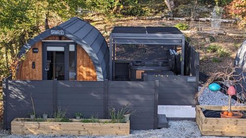 Kilmun Apartment | Beach House Pods