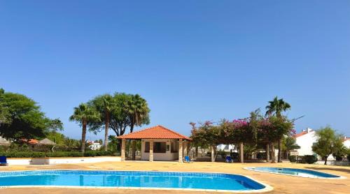 Santa Maria Apartment | BEACH HOUSE - Walkable to Beach - Wi-Fi Included