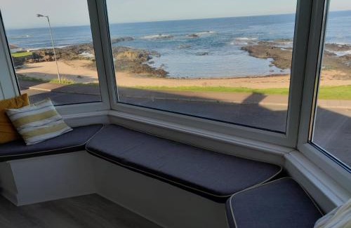 Portballintrae House | Beach lodge Stunning Sea Views
