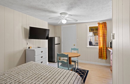 Old Orchard Beach Hotel | Beach Motel & Suites