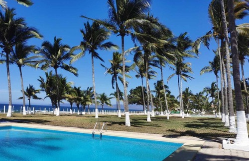 Barra de Potosi Hotel | Beach Paradise