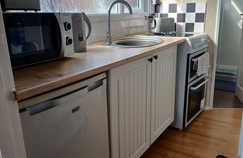 Chapel Saint Leonards Ski Chalet | Beach Retreat holiday chalet in chapel snt leonards.