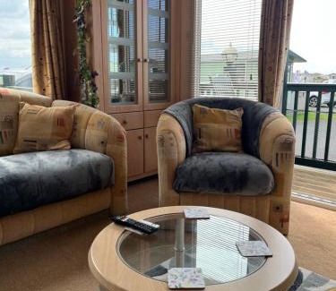 Borth Resort | Beach Retreat