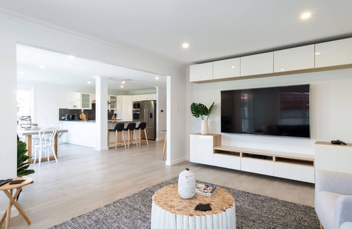 Merewether House | Beach Retreat Merewether