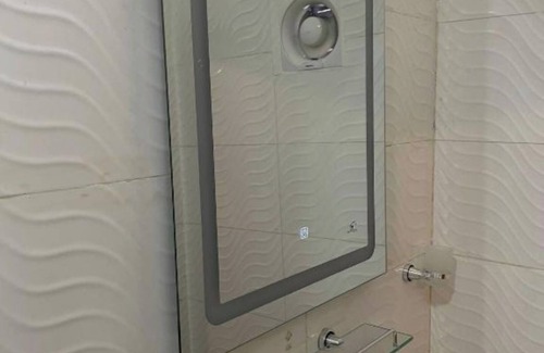 Littoral Department Apartment | Beach Sand Hotel & Resort, Cotonou Deluxe Room 5