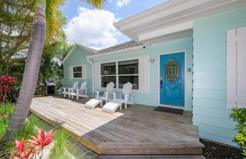 Sarasota House | Beach Side Babe