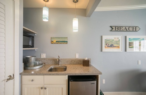 Westside Santa Cruz Hotel | Beach Street Inn and Suites