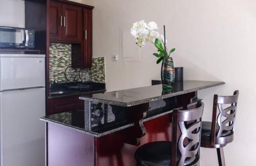 Ocho Rios Apartment | Beach Studio 10
