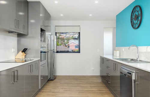Blackmans Bay House | Beach View Apartment