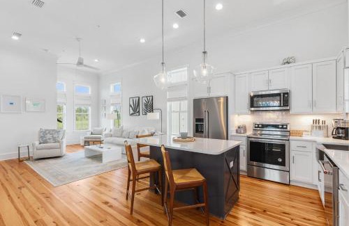 Orange Beach House | Beach Village Resort BVR08 | The Bluebonnet