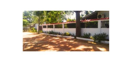 Nilaveli Hotel | Beach Walk Villa