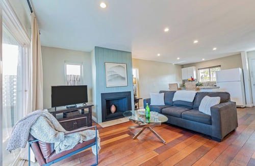 Sunset Cliffs House | Beachcliff 4 by AvantStay | 4BDR Oceanview Condo!