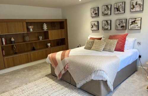 Penarth Hotel | Beachcliff Rooms & Apartments