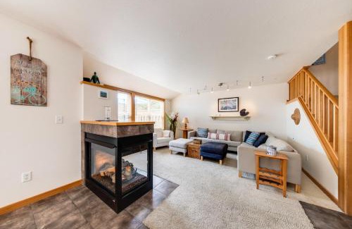 Shorepine Village House | Beachcomber's Paradise