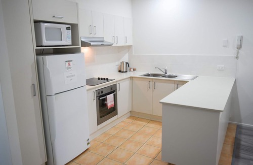 Flynns Beach Apartment | Beaches Holiday Resort
