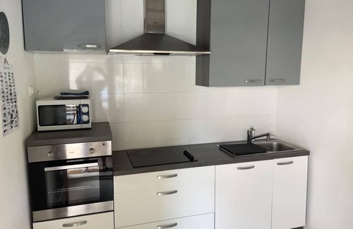 Zirje Apartment | Beachfront Apar.in a Pine Forest With Covered Terrace of 50 m2 and Large Jacuzzi