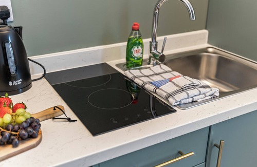 Redcar Hotel | Beachfront Aparthotel, Seaview Apartment with free parking #7