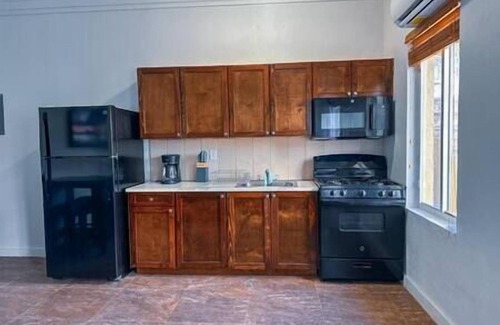 Rokers Point Apartment | Beachfront Beauty, Near Hotel Apt #5