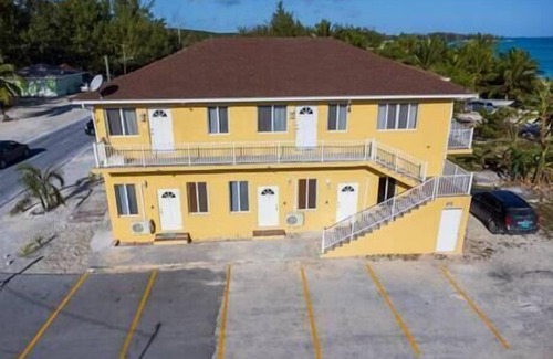 Rokers Point Apartment | Beachfront Beauty, Near Hotel Apt #5