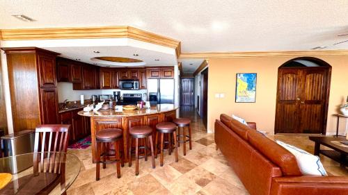 Playa Encantada Apartment | Beachfront Bliss in Mexico