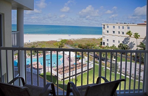Capri Isle Condo | Beachfront Condo: 2 Pools & Balcony