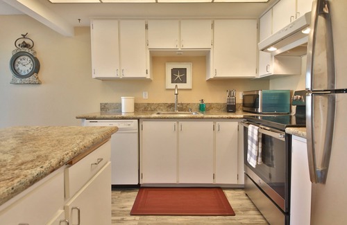 Freeland Condo | Beachfront Condo - Mutiny Bay by AvantStay | Views