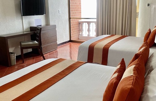 South Shore Hotel Area Hotel | Beachfront Getaway with Panoramic Views | Outdoor Pools, Near Malecon Boardwalk