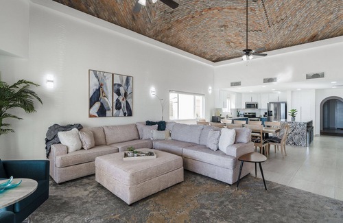 Puerto Penasco House | Beachfront Home Spacious fully equipped V-15