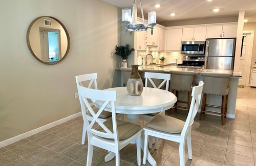 Ilexhurst Condo | Beachfront.Island Beach Club - Gorgeous First Floor 2 Bed, 2 bath with Pool