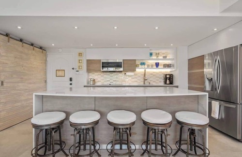 Mameyes II Apartment | Beachfront Luxury 2BR-Villa Acqua, Rio Mar