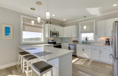 East End House | Beachfront Paradise with Pool on St George Island!