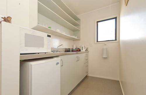 Whitianga Apartment | Beachfront Resort