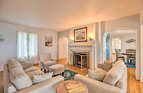 Urbanna House | Beachfront Urbanna Home with Gas Grill and Deck!