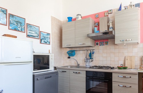 Sant'Isidoro Ski Chalet | Beachfront vacation villa next to sandy Ionian coast m525