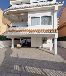 La Pobla de Farnals House | Beachfront vila