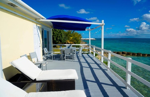 Spanish Wells Cottage | Beachfront Water's Edge Cottage with pool (newly renovated)