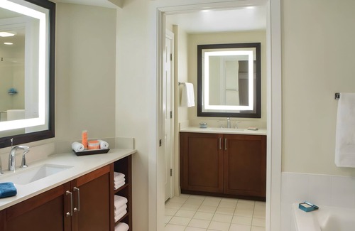 Central Beach Resort | BeachPlace Towers -Many Dates Available- Seaside Retreat