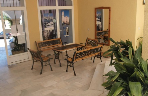 Alcossebre Apartment | Beachside Apartment with Pool and Jacuzzi in Tranquil Alcoceber, 3 Bedrooms